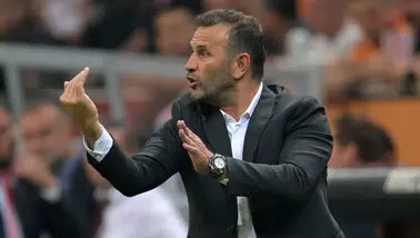 Okan Buruk’tan Başakşehir Maçı Öncesi Orta Sahaya Kritik Uyarı