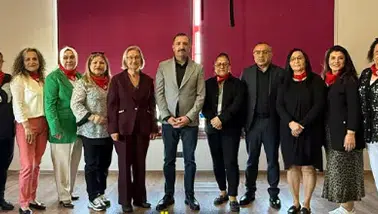 Ali Ürek’ten Kapıkaya Köyü Derneği’ne Anneler Günü Ziyareti