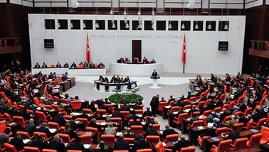12. Yargı Paketi Adalet Komisyonu'ndan kabul edildi