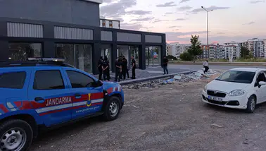 Adıyaman'da Sokak Ortasında İki Grup Birbirine Girdi: 1 Yaralı