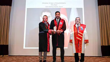 Taha Akgül'e Büyük Onur! Mezun Olduğu Üniversiteden Tarihi Unvan!