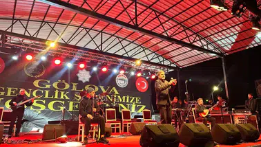 Sivas Gölova'da Gençlik Şöleni Coşkuyla Gerçekleştirildi