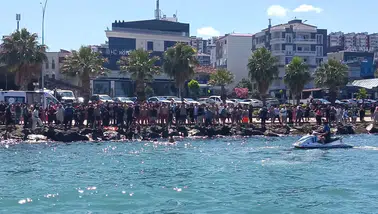 Samsun Sahilinde Can Pazarı! Dalgaların Arasından Çıkarıldı: Durumu...