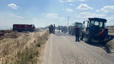 Hayrabolu'da Korkutan Anız Yangını Dönümlerce Tarım Arazisi Kül Oldu