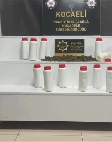 Kocaeli Emniyetinden Uyuşturucu Tacirlerine Darbe: 2 Gözaltı
