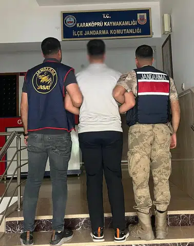 Şanlıurfa'da Sahte Kamu Görevlisi Yakalandı: 13 Yıl Kesinleşmiş Hapis Cezası Bulunuyordu