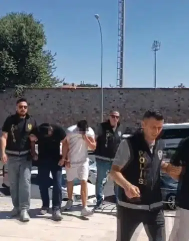 Nevşehir Merkezli 3 İlde "Sazan Sarmalı" Operasyonu: 2 Şüpheli Tutuklandı