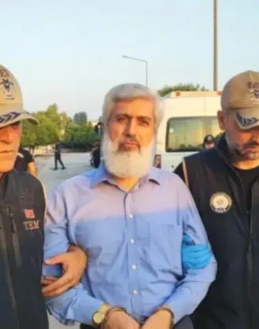 Furkan Vakfı'na operasyon: Alparslan Kuytul ve eşi gözaltında