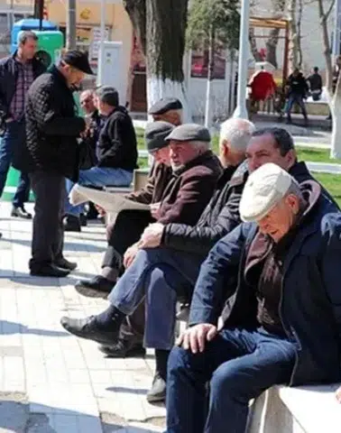 Türkiye nüfusunda alarm! Yaşlı nüfus ilk kez bu seviyeye çıktı