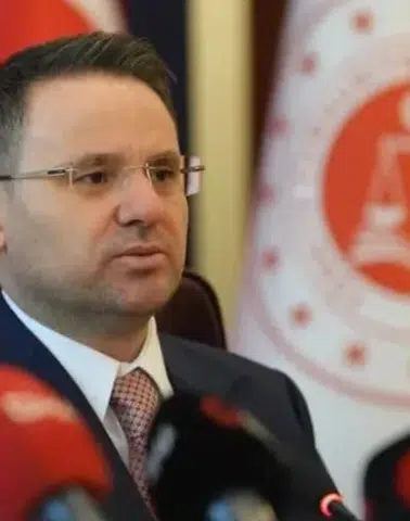 Akın Gürlek: Sosyal medya denetimsiz bir alan değildir
