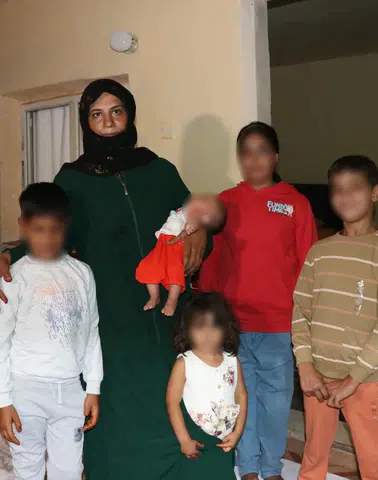 Ev Hayali Kabusa Dönmüştü! 5 Çocuklu Aile Yeni Evine Kavuştu