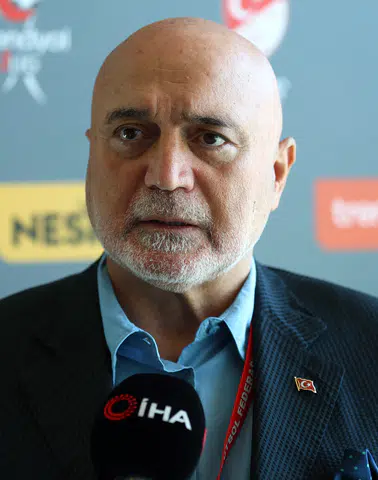 Esenler Erokspor'da Hikmet Karaman Dönemi! Düşme Hattına Deneyimli Dokunuş