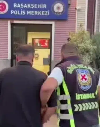 Ambulansa Yol Vermeyen Sürücüye 46 Bin TL Ceza ve Men Kararı