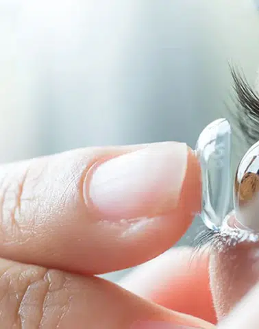 Kontakt Lens Kullananlar Dikkat: Görme Kaybına Yol Açan 5 Hata