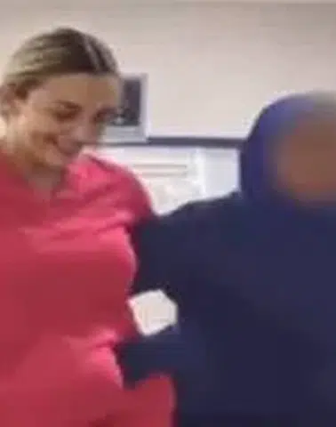 Şarkıcı Güllü'nün Kızı Tuğyan'ın Şok Görüntüsü Ortaya Çıktı!