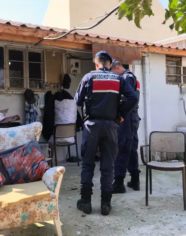 Bursa'da Yaşlı Adamdan Haber Alamadılar! Eve Girince Şoke Oldular