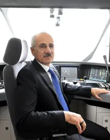 Bakan Uraloğlu milli hızlı trenle test sürüşü yaptı! Yolcu taşımacılığı için tarih belli oldu