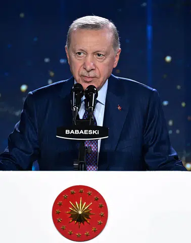 Erdoğan'dan Muhalefete Sert Tepki: Para Kulelerinin Hesabını Verin
