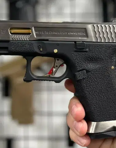 Almanya'da Kaçak Silah Alarmı: Sahte Glock Ağında Türkiye İzi