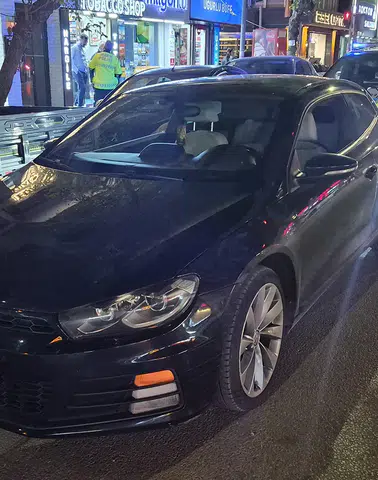 Eskişehir'de Abartı Egzoz Denetimi: Polise Direnen Sürücü Yakalandı