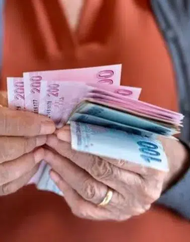 Yeni Emeklilik Sistemi Netleşti: Prim ve Maaş Dengesi Değişiyor