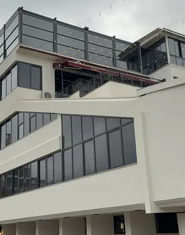 Servis Asansörü Faciası: Genç Garson Yaşamını Yitirdi!