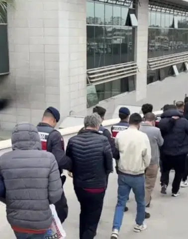 16 il merkezli 'nitelikli dolandırıcılık' ve 'yasa dışı bahis' operasyonu