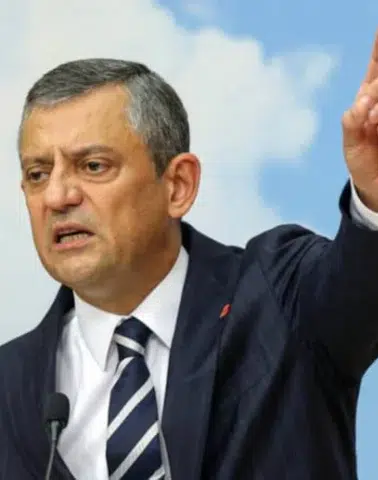 Özgür Özel kararı Alman DW'ye röportaj verirken öğrendi