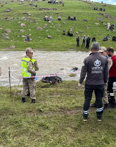 Bingöl’de Kayıp Emekli Öğretmen Derede Ölü Bulundu