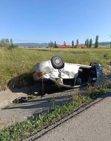 Afyonkarahisar’da Can Pazarı! Kontrolden Çıkan Otomobil Takla Attı: Acı Haber Geldi!