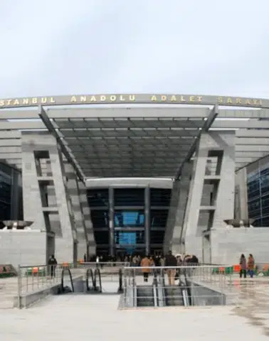 Adalar Belediyesi'ne 'yolsuzluk' operasyonu: 41 gözaltı