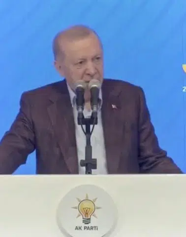 Cumhurbaşkanı Erdoğan'dan tesettür yorumu: Türkiye bu meseleyi geride bıraktı