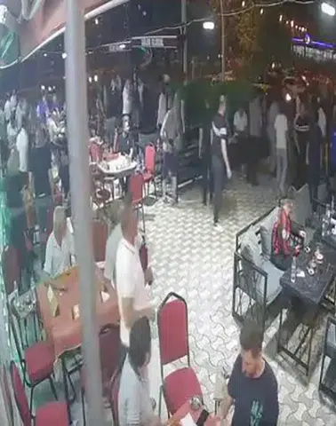 Kayapınar'da Feci Trafik Kazası: Çarpmanın Şiddetiyle Metrelerce Uzağa Fırladı!