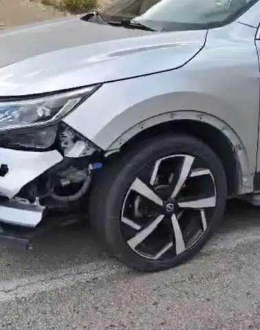 Malatya Yolu Kilitlendi! Dağdan Aniden Fırladı, Çarpmanın Etkisiyle...