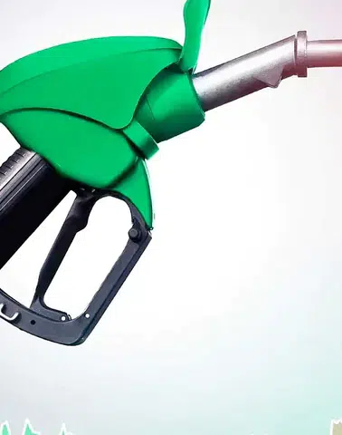 Bu öyle böyle bir zam değil! Motorin ve benzine zam var litresi 75 liraya vuracak