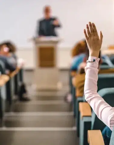 Üniversitelilere öğrenci affı düzenlemesi komisyondan geçti