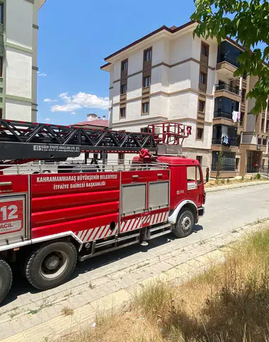 Elbistan'da Dehşet Anları! Evde Anne ve Babasını Rehin Aldı: Özel Harekat...