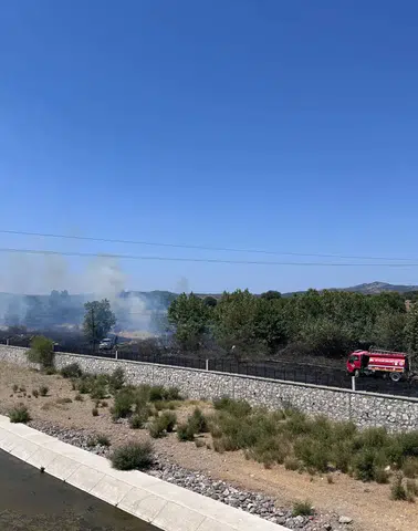 Çanakkale'de Korkutan Yangın! Ekipler Seferber Oldu, Son Durum...