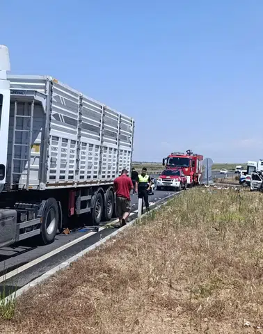 Tekirdağ'da Feci Kavşak Kazası! 2 Ölü, 3 Yaralı Var... İşte Detaylar