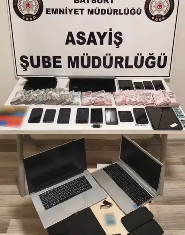 Araç Kiralama Tuzağında Son Dakika! 56 Kişiyi Dolandıran Çete Batan...
