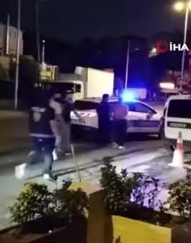 3,5 Promil Alkolle Direksiyon Başına Geçti: Motosiklete Çarpan Sürücü Gözaltında