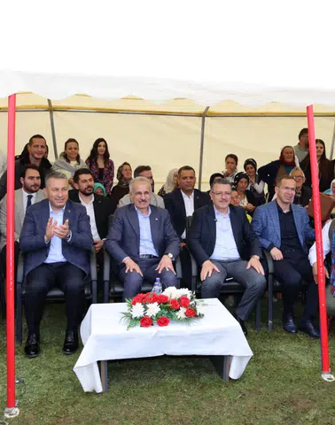 Düzköy'de Muhteşem Honefter Yayla Şenliği: Binlerce Kişi Horon Halkasında Buluştu