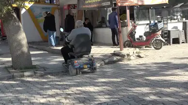 Engelli Vatandaşlar Dertli: "Hayat Bizim İçin Bitmedi Ama Zor"