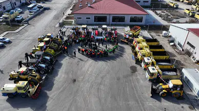 Sivas'ta Kar Seferberliği: 124 Personel ve 93 Araç Sahaya İniyor!