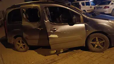 Otomobilde Patlama: 1 Kişi Yaralandı