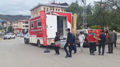 Sivas'ta Mobil Sosyal Hizmet Aracı Doğanşar'da Vatandaşlarla Buluştu