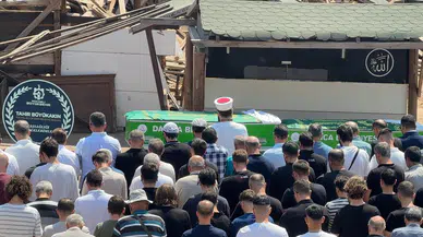 "Güz Geliyor, Göremeyecek Olmam Ne Acı": Darıca'daki Belinay'ın Yürek Burkan Paylaşımı