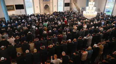 Türkiye'nin ibadet karnesi: Namaz kılma sıklığı batıdan doğuya artıyor