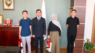Kaymakam Mahmut Fazıl Yıldız LGS’de Dereceye Giren Öğrencileri Ağırladı