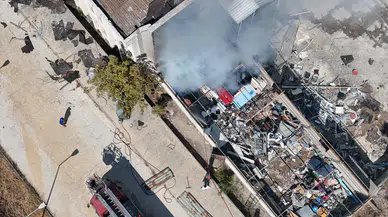 Sinop Boyabat’ta Korkutan Yangın: Atıl Hastane Binası Alevlere Teslim Oldu